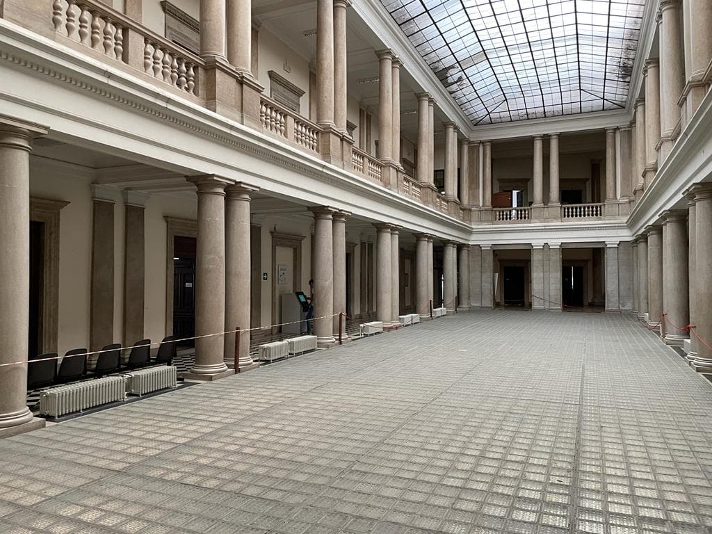 Progetto dei lavori per il V° lotto antincendio, comprensivo degli adeguamenti normativi e realizzazione delle vie di fuga con le nuove scale antincendio esterne nel Palazzo di Giustizia di Trieste — foto 2